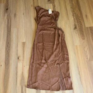 NWT BTFBM Cut Out Dress